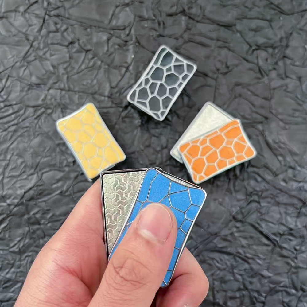 Water Cube Style Metal EDC Sli - Edc Carry Accessories บทวิจารณ์และราคา